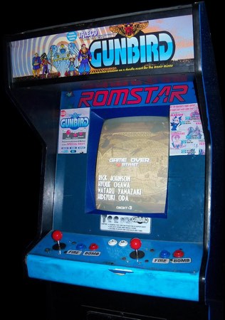 Mueble de Gunbird